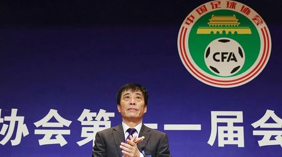 一个综合色