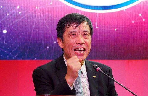 岛上快乐的夫妻